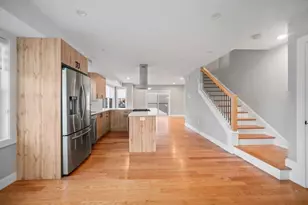 86 Blossom St, Chelsea, MA 02150 - Photo 6