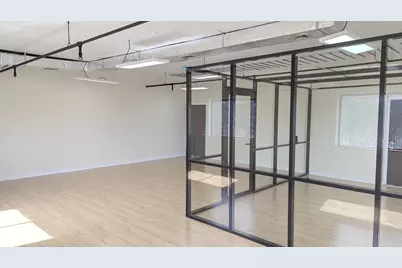 572 Boston Rd #20, Billerica, MA 01821 - Photo 8