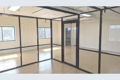 572 Boston Rd #20, Billerica, MA 01821 - Photo 6