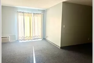 126 Beaver St, Framingham, MA 01702 - Photo 8