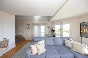 7 Elgin, Warwick, RI 02889 - Photo 6