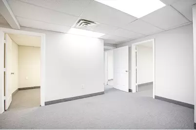 733 Memorial Ave, West Springfield, MA 01089 - Photo 20