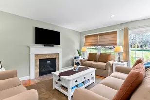 4 Fairway Dr, Groveland, MA 01834 - Photo 12