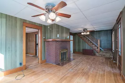 31 Greenwich St, Ludlow, MA 01056 - Photo 4