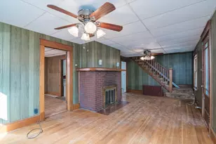 31 Greenwich St, Ludlow, MA 01056 - Photo 4