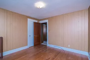 31 Greenwich St, Ludlow, MA 01056 - Photo 22