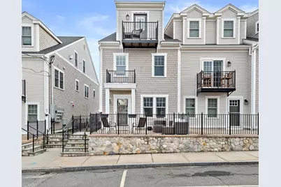 25 Howland St #2, Plymouth, MA 02360 - Photo 2