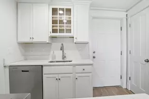 25 Howland St, Plymouth, MA 02360 - Photo 14