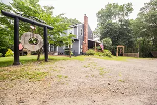 186 Providence, Mendon, MA 01756 - Photo 1