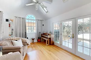 2800 Acushnet Ave, New Bedford, MA 02745 - Photo 16