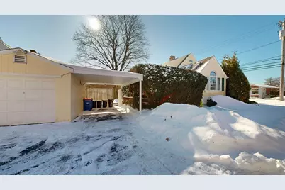 2800 Acushnet Ave, New Bedford, MA 02745 - Photo 10