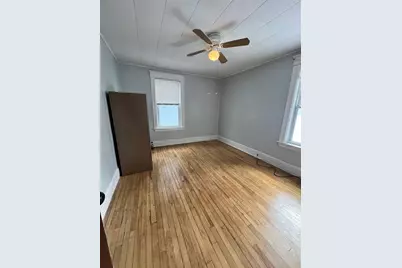 52 Lincoln St #1, North Andover, MA 01845 - Photo 6