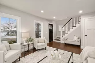 2 Northrop St, Hopedale, MA 01747 - Photo 6