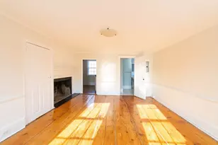 31 Mugford St, Marblehead, MA 01945 - Photo 10