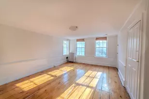 31 Mugford St, Marblehead, MA 01945 - Photo 12