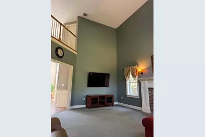10 Essex St, Douglas, MA 01516 - Photo 4