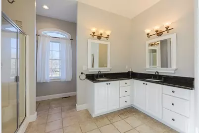 40 Sycamore Ln, Westport, MA 02790 - Photo 24