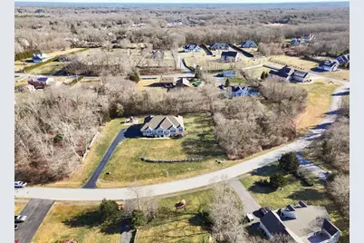 40 Sycamore Ln, Westport, MA 02790 - Photo 38