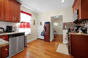52 Taunton Ave, Boston, MA 02136 - Photo 12