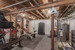 28 Linden St, Taunton, MA 02780 - Photo 34