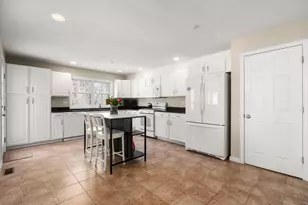 28 Patriots Blvd, Hopkinton, MA 01748 - Photo 4