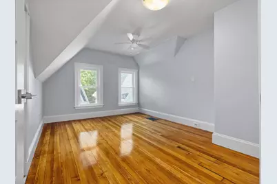 57 Hawthorne St #2, Somerville, MA 02144 - Photo 8