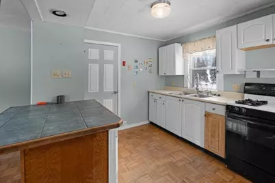 16 Curtis Ave, Haverhill, MA 01835 - Photo 6
