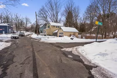 16 Curtis Ave, Haverhill, MA 01835 - Photo 28