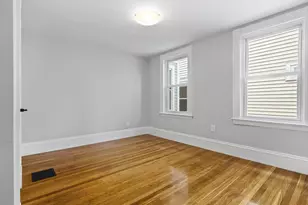 39 Hancock St, Somerville, MA 02144 - Photo 8