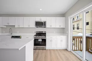 17C Mott St, Worcester, MA 01604 - Photo 8