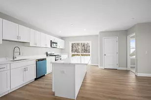 17C Mott St, Worcester, MA 01604 - Photo 4