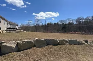 61 Spg Hl Dr, Uxbridge, MA 01569 - Photo 6