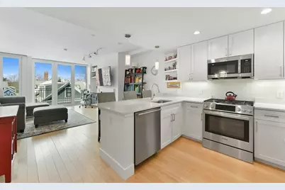 7 Beech #317, Cambridge, MA 02140 - Photo 2