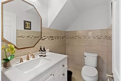 201 Adams St, Dedham, MA 02026 - Photo 12