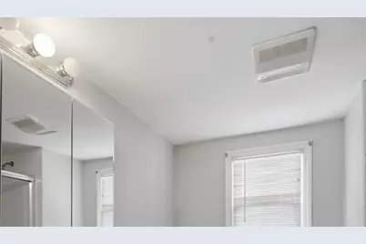 294 Tremont St, Springfield, MA 01104 - Photo 32