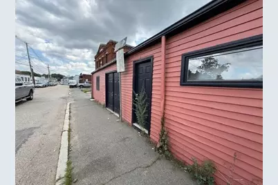 100 Felton St, Waltham, MA 02453 - Photo 1