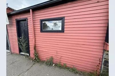 100 Felton St, Waltham, MA 02453 - Photo 2