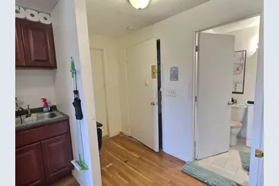 1039 Commonwealth Ave #20, Boston, MA 02215 - Photo 2