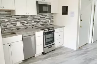 1027 Commonwealth Ave, Boston, MA 02215 - Photo 1