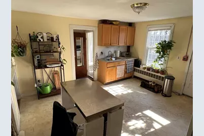797 Main Street #3, Amherst, MA 01002 - Photo 4