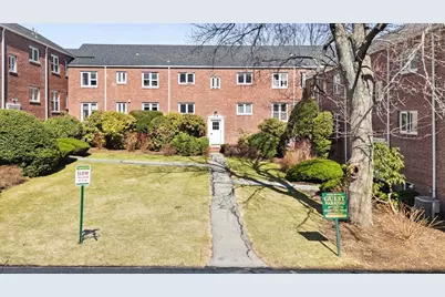 130 Boylston St #3, Newton, MA 02467 - Photo 2