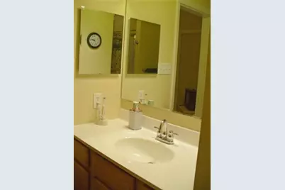 53 Precinct St, Middleborough, MA 02346 - Photo 18