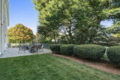 37 Mayflower Road, Winchester, MA 01890 - Photo 40