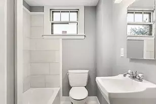 35 Lincoln Ave, Marblehead, MA 01945 - Photo 4