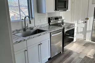 35 Lincoln Ave, Marblehead, MA 01945 - Photo 6