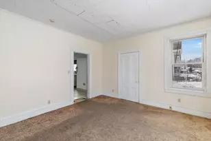 15 S Central St, Haverhill, MA 01835 - Photo 12