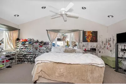 10 Pond St, Lynn, MA 01904 - Photo 16