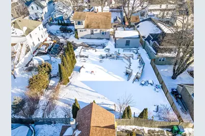 10 Pond St, Lynn, MA 01904 - Photo 26