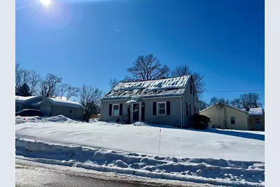 112 W Canton Cir, Springfield, MA 01104 - Photo 1