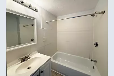 227 Chestnut St #3, Lynn, MA 01902 - Photo 4
